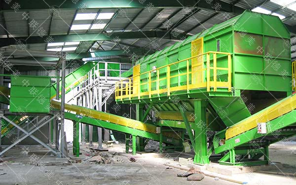 垃圾分類(lèi)設(shè)備